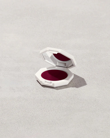 Cheeks Out Freestyle Cream Blush — Raisin Standardz